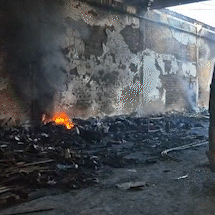 Loja de cal&ccedil;ados volta a pegar fogo e nova per&iacute;cia deve ser feita no local