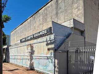 Enquanto Horto ganha reforma, Cine Campo Grande segue sem vida 