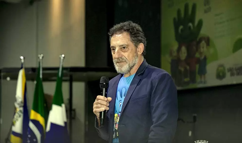 Acusado de humilhar servidora, secret&aacute;rio de Educa&ccedil;&atilde;o deixa o cargo 