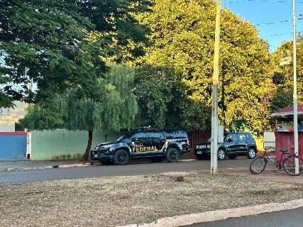PF investiga Secretaria de Sa&uacute;de e cumpre mandado na casa de ex-prefeito