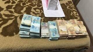 Empres&aacute;rio acusado de golpe que lesou 25 mil pessoas &eacute; preso com esmeraldas