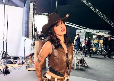 Ana Castela vai cantar o Hino Nacional em jogo da NFL no Brasil