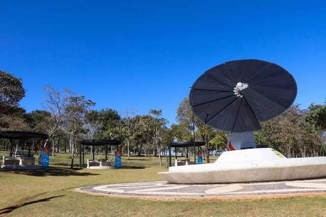 Flor Solar ganha quiosques e &aacute;gua gelada e pode ser modelo para turismo