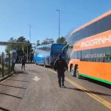 Paralisa&ccedil;&atilde;o trava rodovi&aacute;ria de Campo Grande e deixa passageiros sem embarque