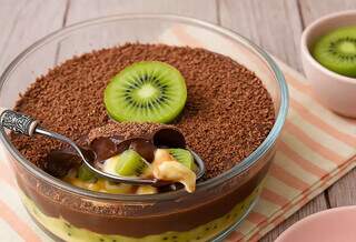 Vinagretede de caju e bombom de kiwi s&atilde;o apostas com frutas da esta&ccedil;&atilde;o