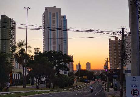 Baixa umidade e calor de at&eacute; 35&deg;C marcam o s&aacute;bado em Mato Grosso do Sul
