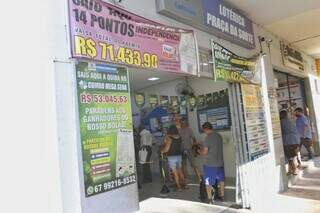 Mega-Sena acumula e pr&ecirc;mio chega a R$ 65 milh&otilde;es para o pr&oacute;ximo sorteio