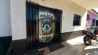 Homem &eacute; preso por aliciar e embebedar meninas de 10 e 15 anos