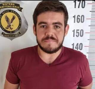 Suspeito de assassinar homem a tiros em ponto de &ocirc;nibus &eacute; preso