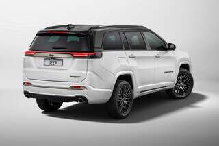Jeep Commander se renova com novo visual, mais tecnologia e pre&ccedil;os reduzidos