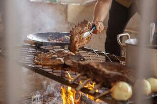 Festival Internacional da Carne ter&aacute; de jacar&eacute; e peixe &agrave; carne bovina