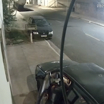 C&acirc;mera flagra ladr&atilde;o furtando carro em menos de um minuto no Nashiville