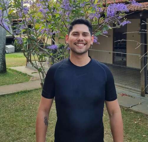 Vinicio exp&ocirc;s sua depend&ecirc;ncia para mostrar como a droga &eacute; destruidora
