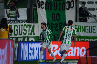 Juventude vence Vasco por 2 a 0 e respira na luta contra o rebaixamento