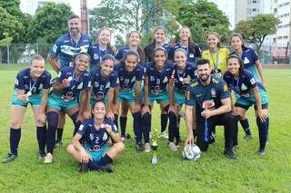 Competi&ccedil;&atilde;o amadora abre espa&ccedil;o para mulheres no futebol campo-grandense