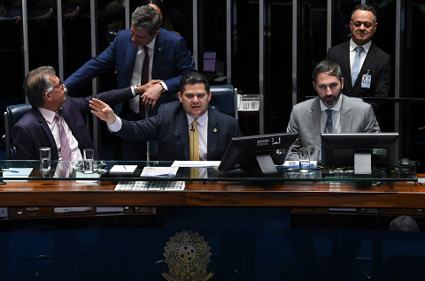 Senado instala CPI para investigar crimes contra crian&ccedil;as na internet