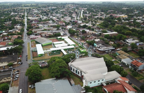Justi&ccedil;a manda ex-prefeito devolver R$ 4,4 milh&otilde;es por empregar &ldquo;fantasmas&quot;