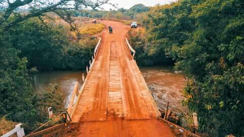 Ponte de assentamento em Jaraguari &eacute; liberada ap&oacute;s reparos emergenciais