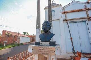 Apagada da hist&oacute;ria oficial, f&eacute; mant&eacute;m em p&eacute; contribui&ccedil;&atilde;o dos negros &agrave; Capital