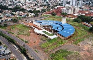 Moderniza&ccedil;&atilde;o que apaga hist&oacute;ria deixa para tr&aacute;s bairros que surgiram com o trem