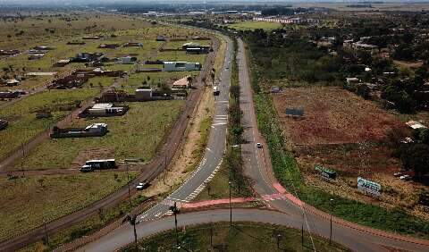 Prefeitura e governo entregam a requalifica&ccedil;&atilde;o da Avenida Duque de Caxias