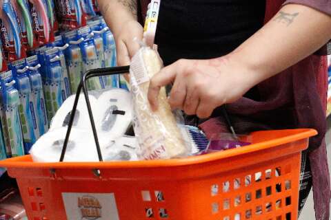 Deu erro na hora de pagar as compras com Pix? Saiba quais os seus direitos