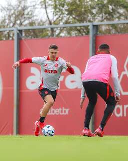 Tr&ecirc;s partidas de times em busca de recupera&ccedil;&atilde;o agitam o s&aacute;bado no Brasileir&atilde;o