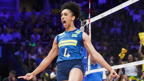 Com atleta de MS no elenco, sele&ccedil;&atilde;o de v&ocirc;lei encara a Fran&ccedil;a no mundial feminino