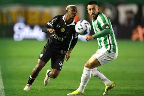 Botafogo vira sobre Juventude em Caxias e vence por 3 a 1 no Brasileir&atilde;o
