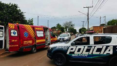 Ap&oacute;s espancar a esposa, homem tenta tomar arma de PM e acaba baleado