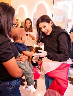Ana Castela inaugura brinquedoteca no Hospital do Amor em Barretos