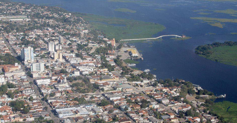 Homem &eacute; preso em Corumb&aacute; por armazenar pornografia infantil