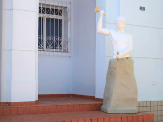 Pr&eacute;dio hist&oacute;rico na Cal&oacute;geras abrigou poder paralelo em Campo Grande