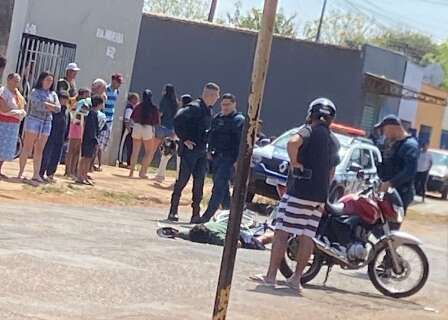 Homem de 32 anos &eacute; assassinado com 5 tiros no bairro Tarum&atilde;