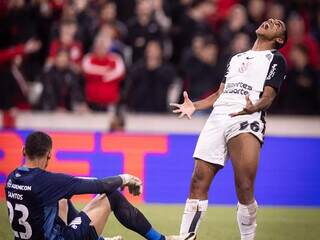 Com gol de Gui Neg&atilde;o, Corinthians supera Athletico pela Copa do Brasil