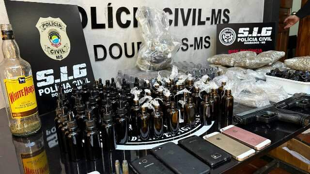 Corretor &eacute; preso por produzir &oacute;leo de maconha em laborat&oacute;rio caseiro