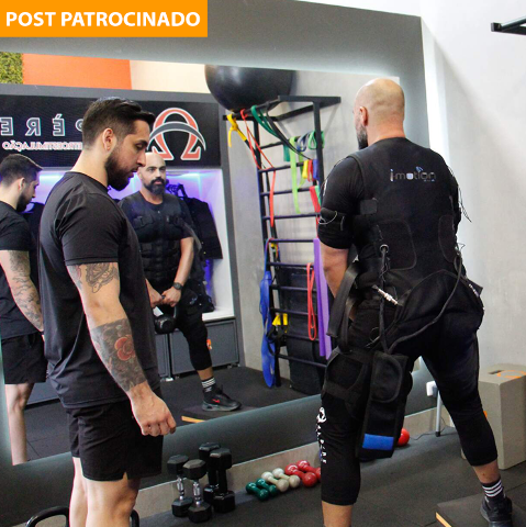 Treino de eletroestimulação que queima até 2 mil calorias em 20 minutos 