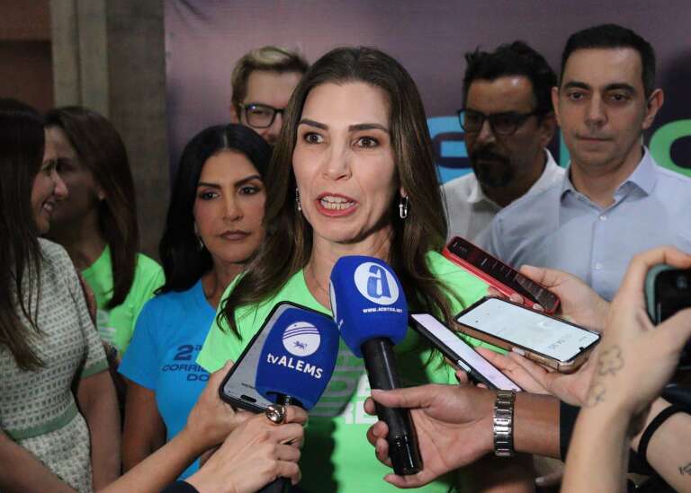 Primeira-dama Mônica Riedel (Foto: Osmar Veiga)