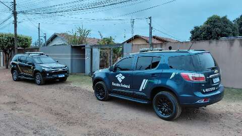 Caminh&atilde;o tombado em MS revela esquema de contrabando do Paraguai a SP