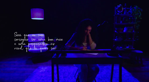 Document&aacute;rio sobre mulheres na ci&ecirc;ncia transforma bar em &quot;sala de cinema&quot;