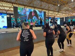 A&ccedil;&atilde;o social re&uacute;ne mais de 1,5 mil pessoas no Parque Jacques da Luz