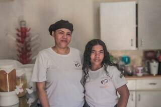 H&aacute; 7 anos, m&atilde;e faz kombucha para a filha no lugar do refrigerante comum 