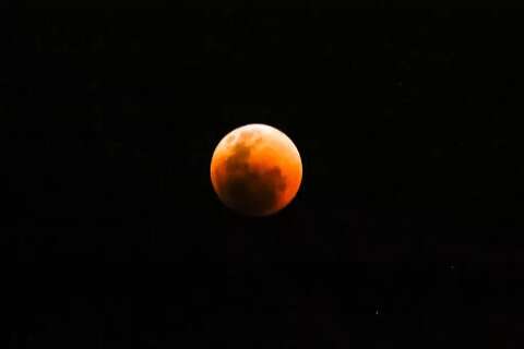 Maior eclipse lunar do ano n&atilde;o ser&aacute; vis&iacute;vel no MS