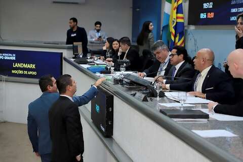 Prefeitura justifica vetos &agrave; LDO, mas decis&atilde;o final ser&aacute; nesta ter&ccedil;a