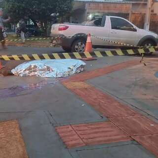 Picape invade preferencial e causa morte de motociclista em Dourados