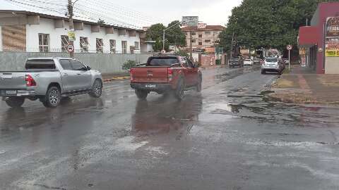 Em alerta para tempestade, Capital tem chuva leve nesta manh&atilde;