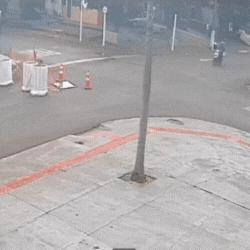 Picape invade preferencial e causa morte de motociclista em Dourados