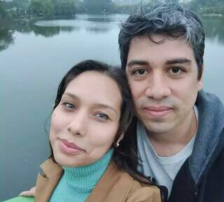 &ldquo;Eram iguais&rdquo;: casal que morreu ap&oacute;s capotagem planejava casamento