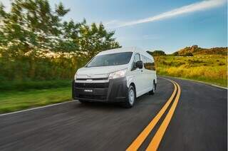 Toyota Hiace estreia no Brasil com DNA da Hilux 
