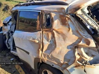 &ldquo;Eram iguais&rdquo;: casal que morreu ap&oacute;s capotagem planejava casamento